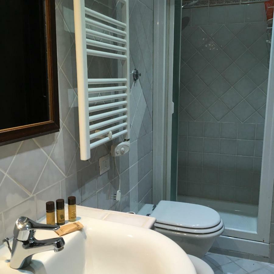 Cosy Trastevere Apartment Rome Exterior photo